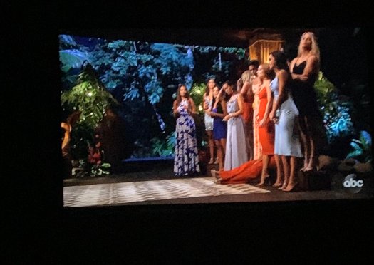 DDD6E824-F0A2-4146-968C-7E28BB2ADDB5